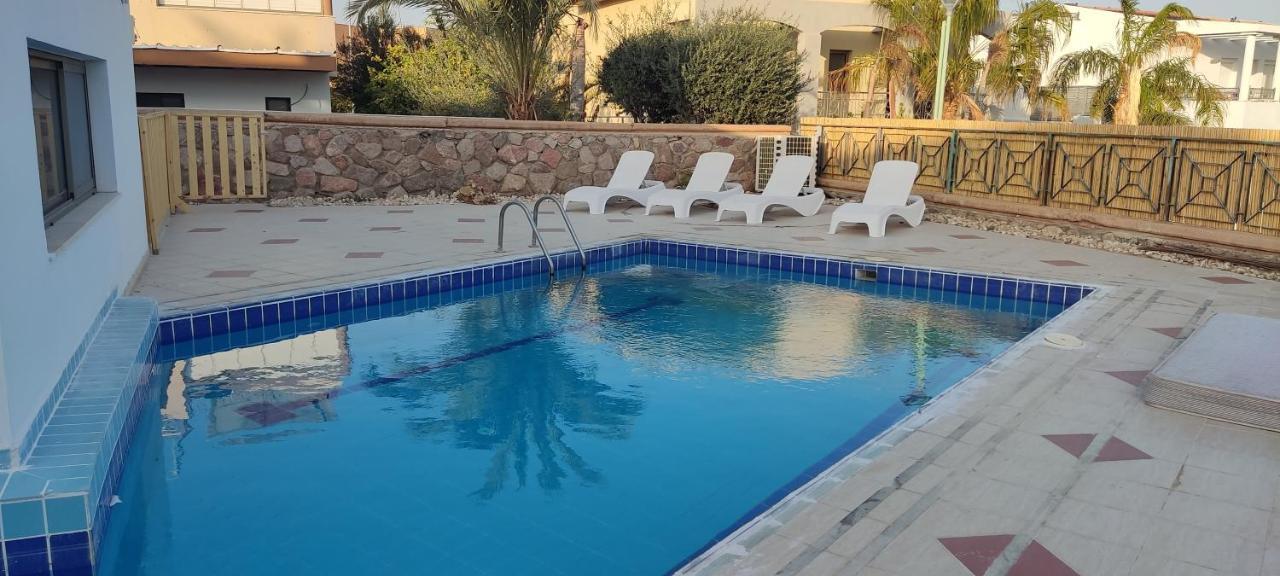 Yalarent Afarsemon Apartments With Pool - For Families & Couples Eilat Esterno foto