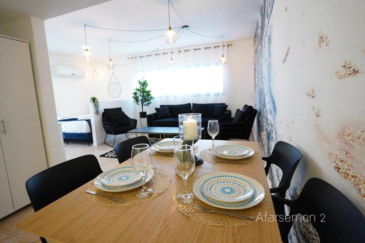 Yalarent Afarsemon Apartments With Pool - For Families & Couples Eilat Esterno foto