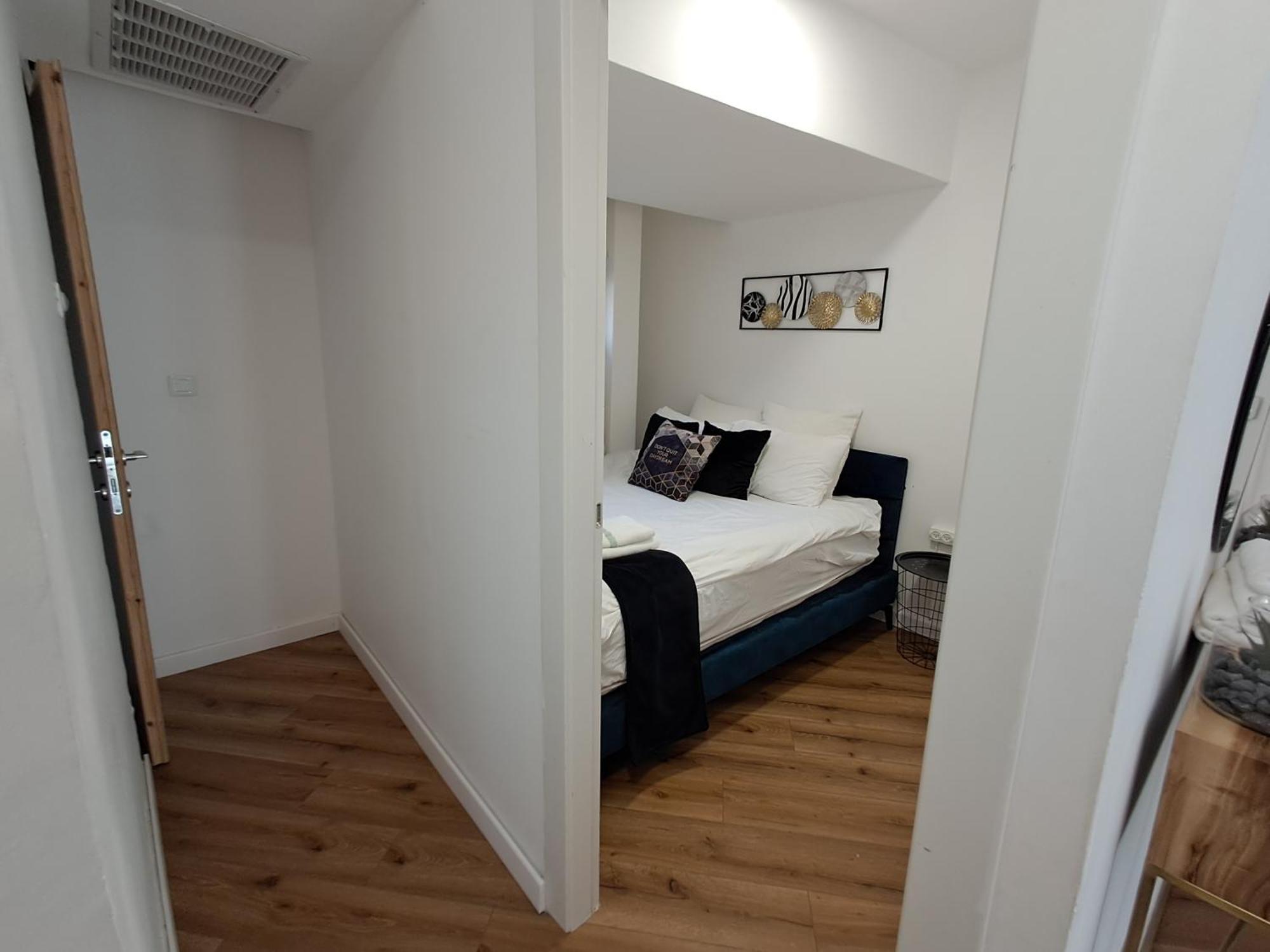 Yalarent Afarsemon Apartments With Pool - For Families & Couples Eilat Esterno foto